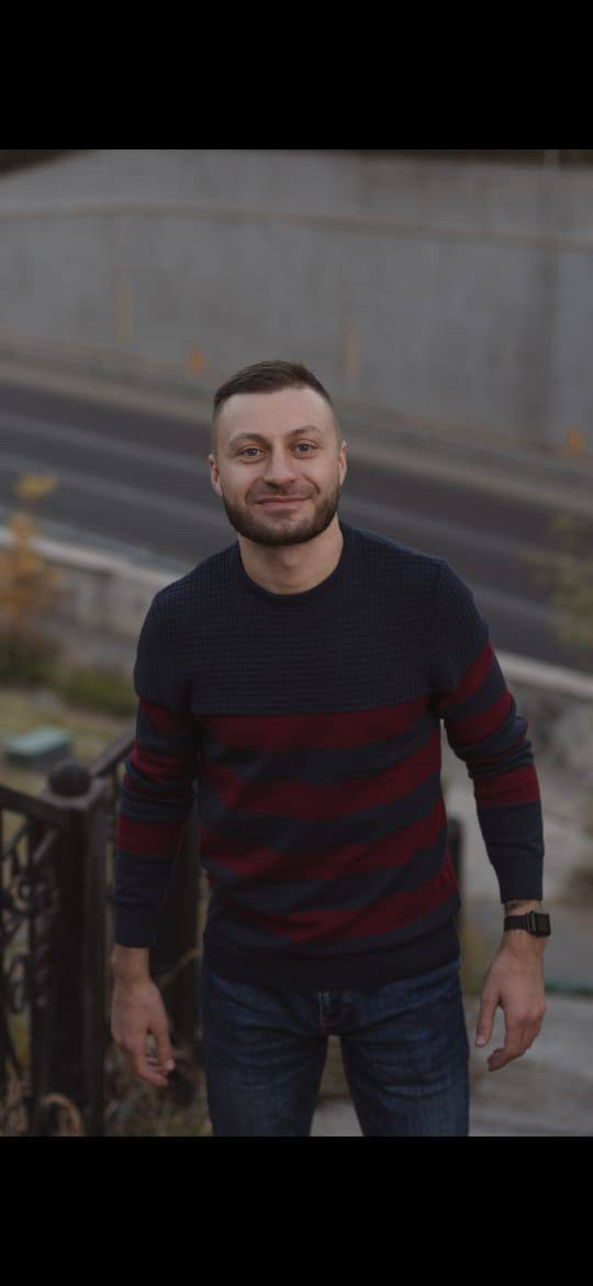 Дмитрий
Предприниматель